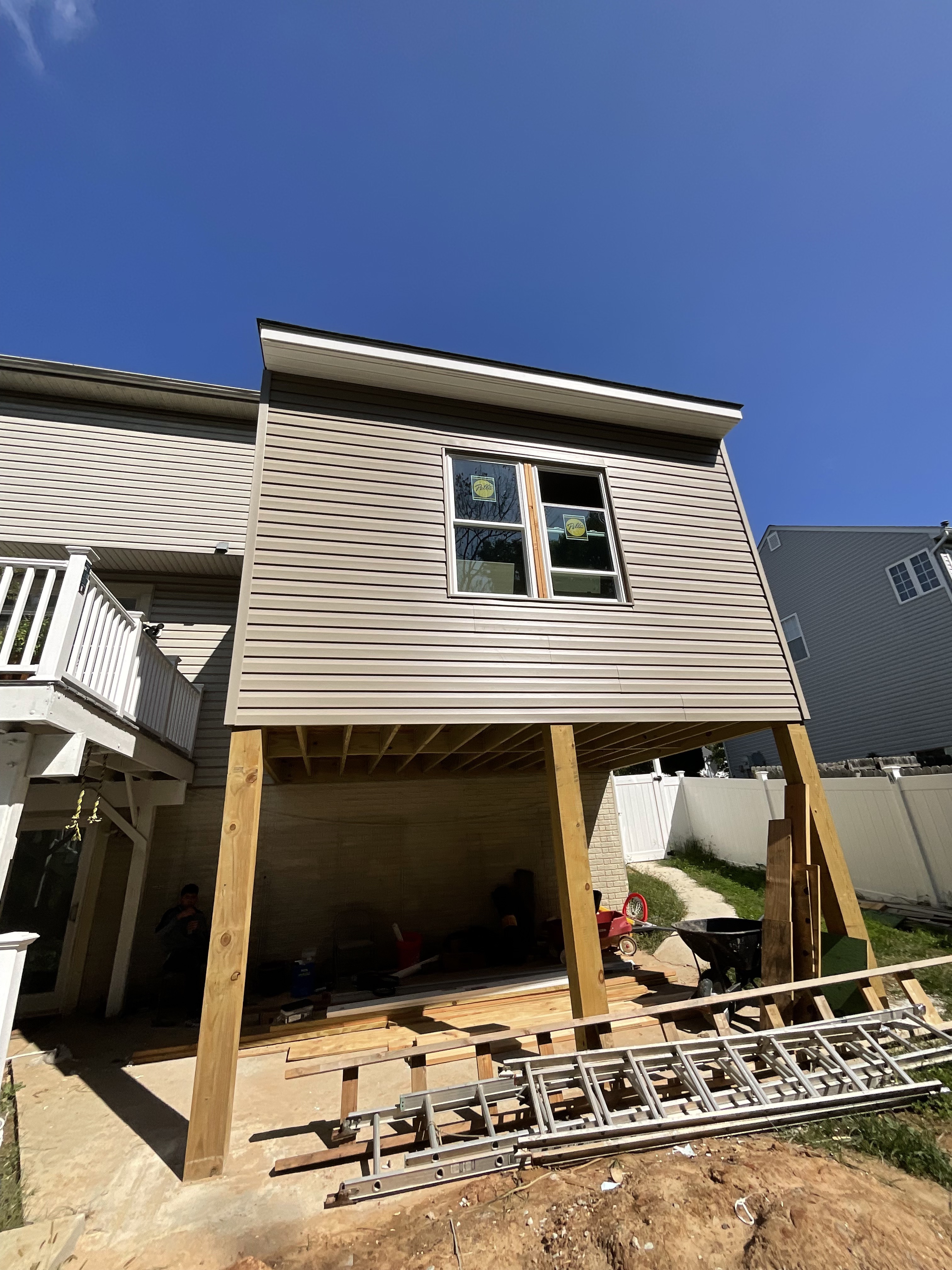 Living Space & Decks project 4